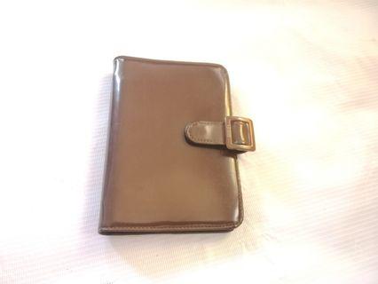 Guess organizer or notebook