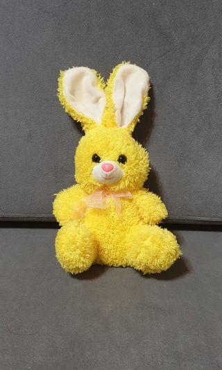 黃色小兔子  絨毛娃娃