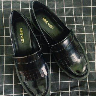 Sepatu Loafer Nine West