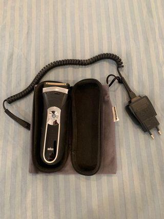 Braun shaver series 3