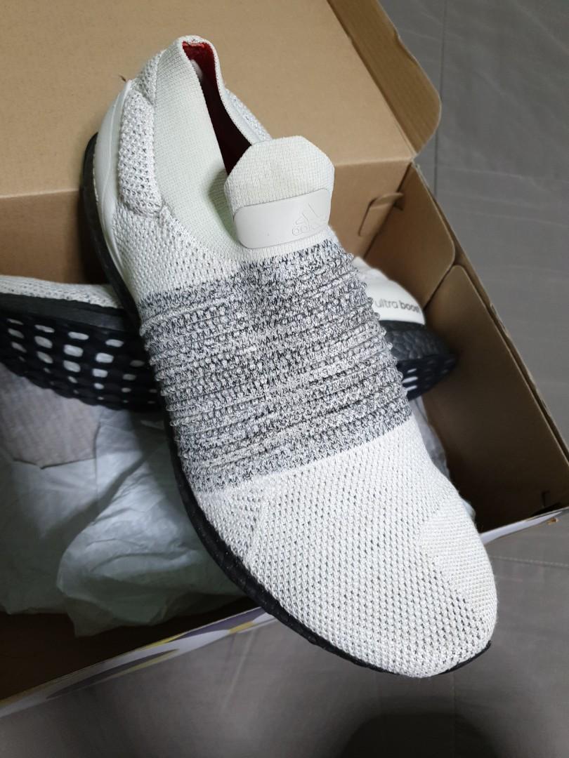 Ultra boost laceless black sole online