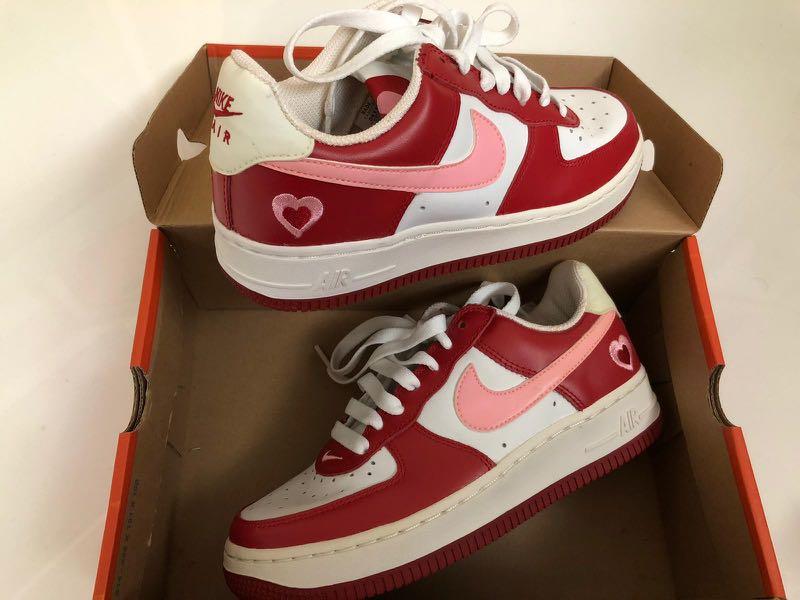 limited nike dunks