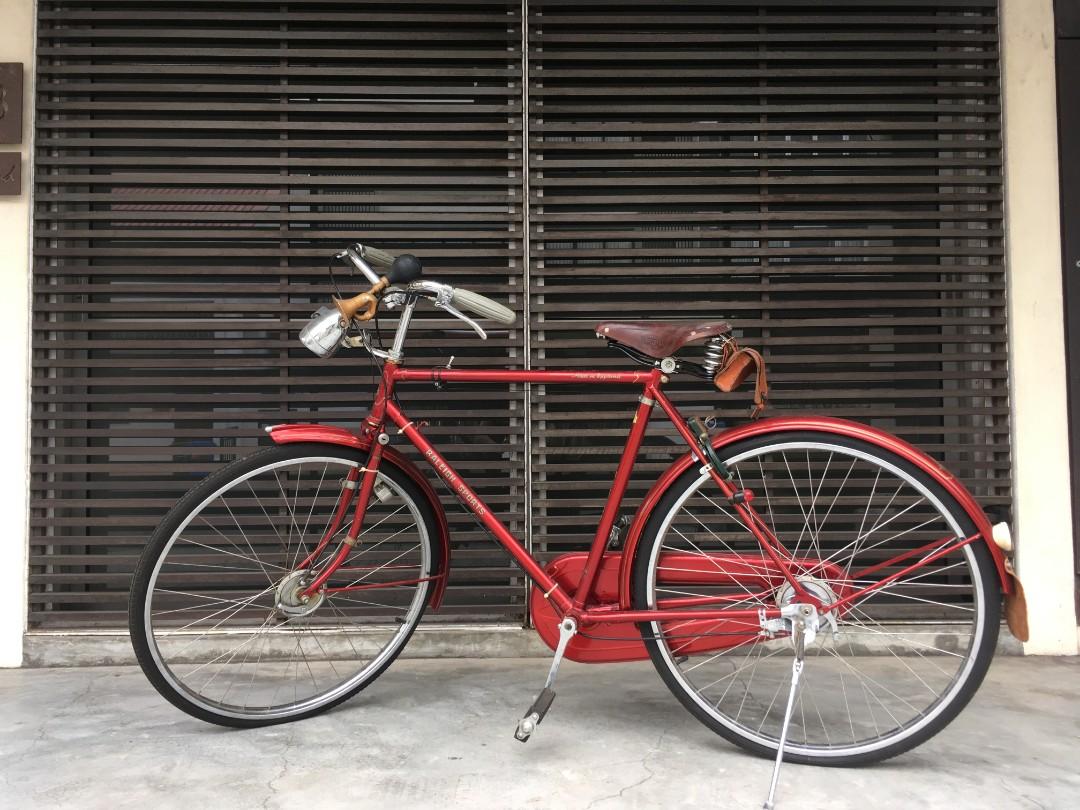 vintage commuter bike