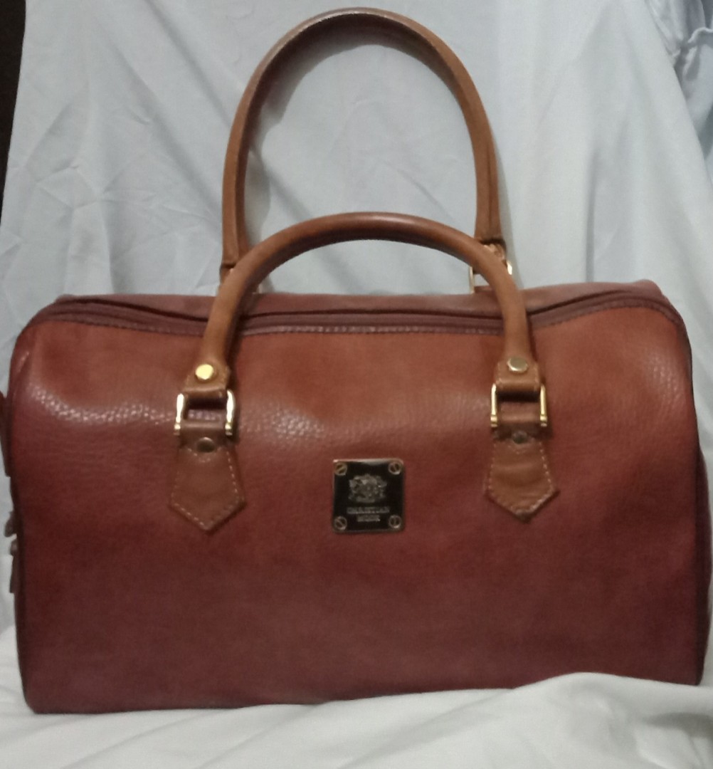 Repriced Christian Mode Doctors Bag Originally Made From Milano Italy Women S Fashion Bags Wallets Handbags On Carousell