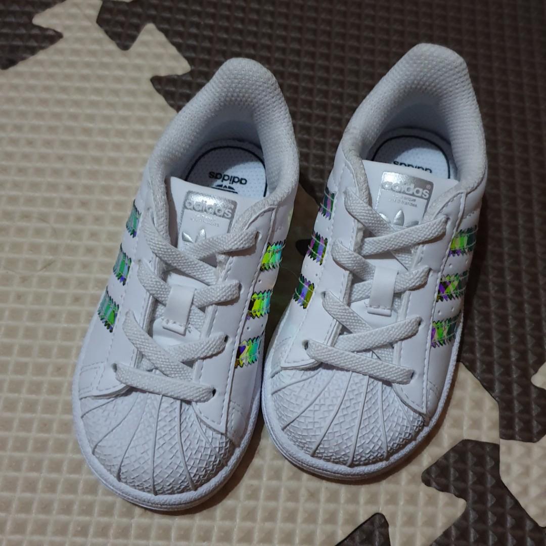 adidas superstar zebra