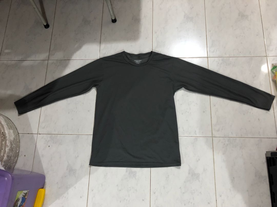 black long sleeve dri fit shirt
