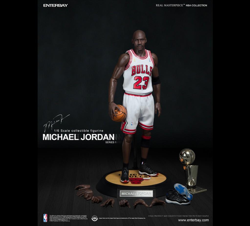 Michael Jordan #23 Road Edition - Real Masterpiece 1/6 - Series 01