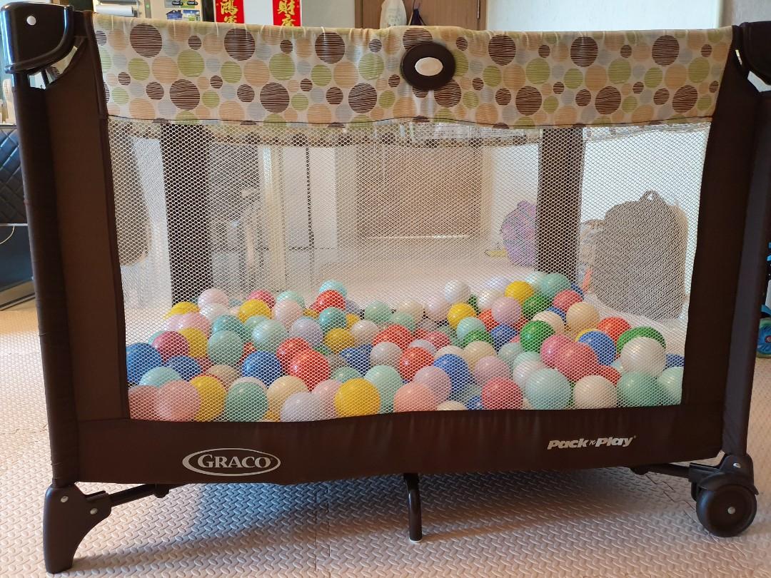 graco pack and play colorful