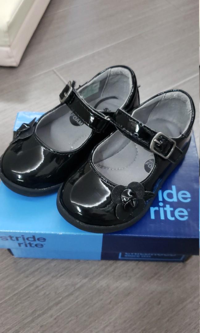 Stride rite Girls Black leather shoes 