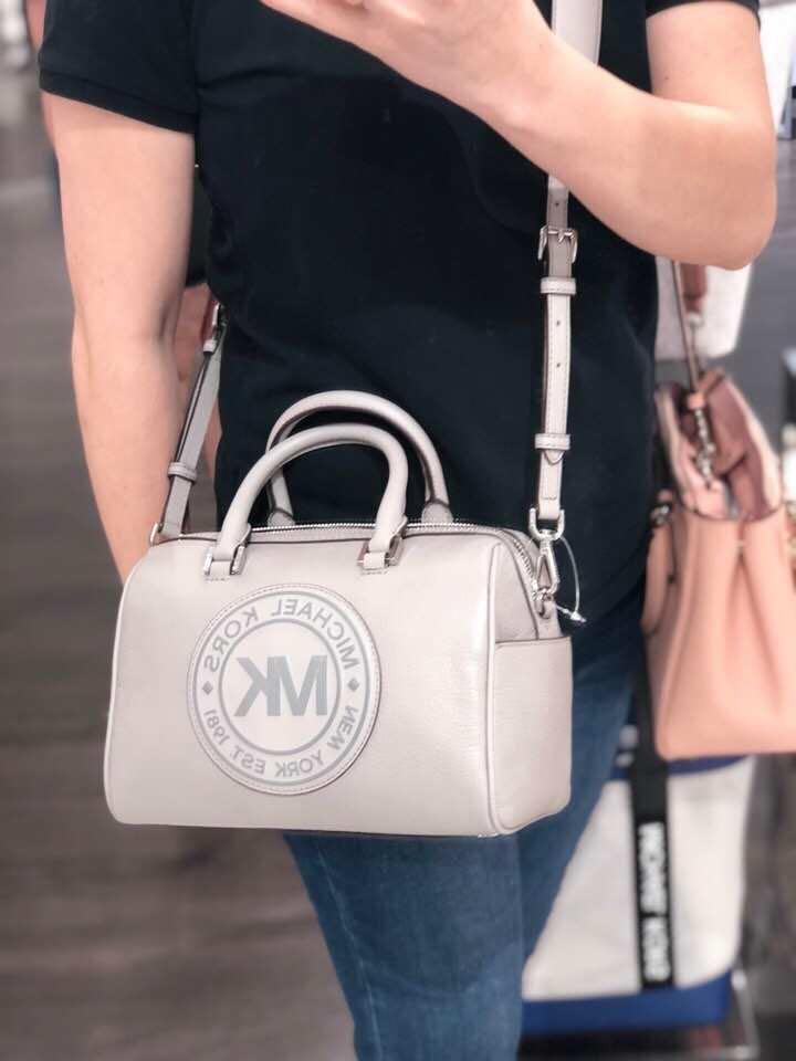 Michael kors 2025 fulton satchel silver