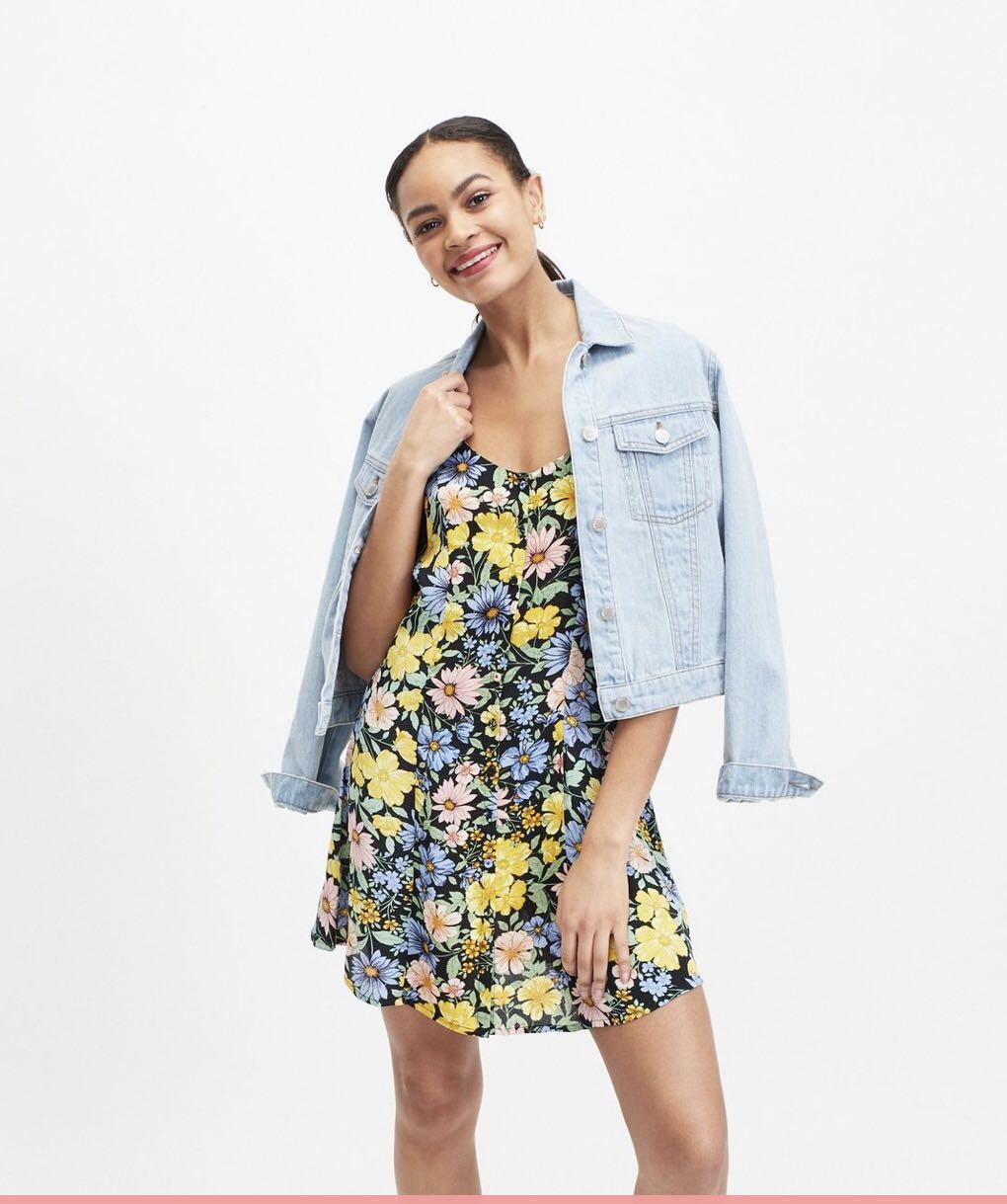 Miss selfridge floral tea dress on sale