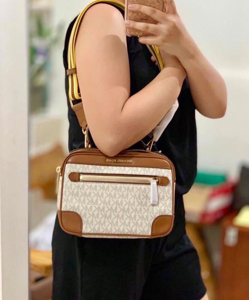Mk travel online camera bag