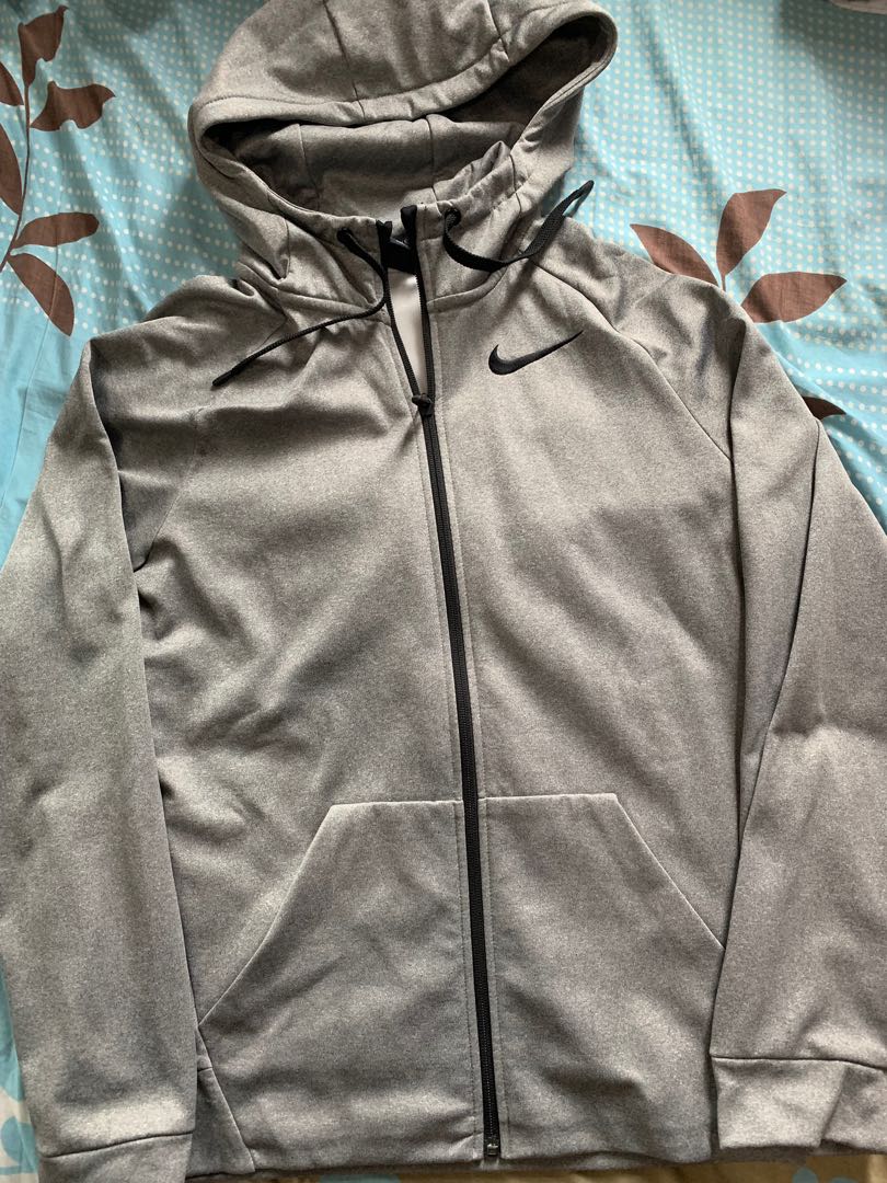 Nike grey jacket, Men's Fashion, Coats, Jackets and Outerwear on Carousell