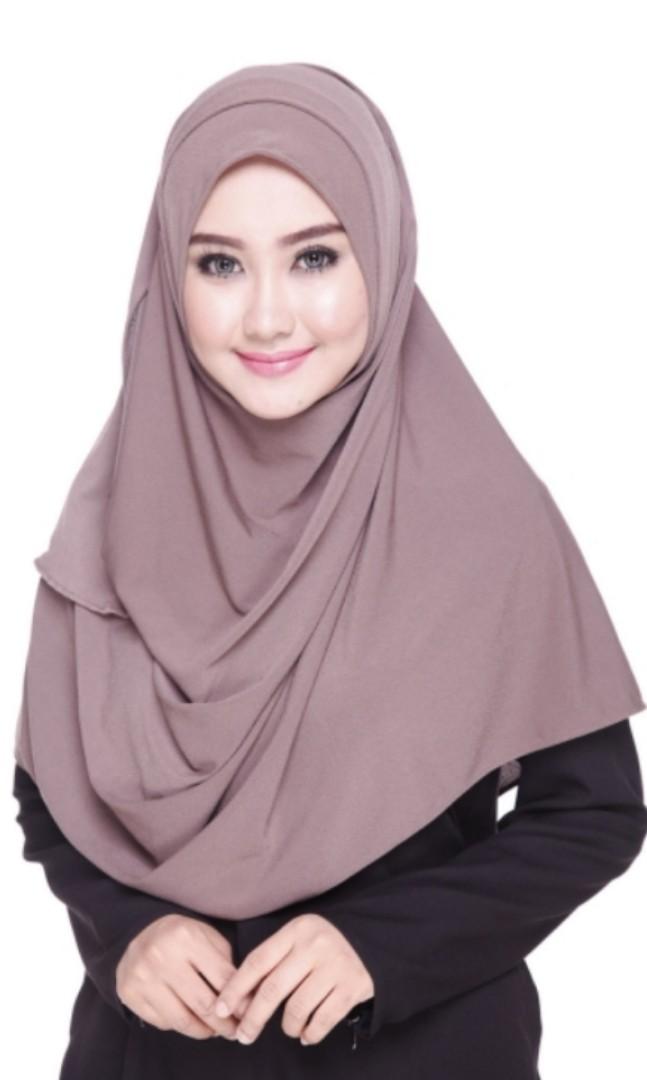 Pl Moss Crepe Instant Shawl Women S Fashion Muslimah Fashion Hijabs On Carousell