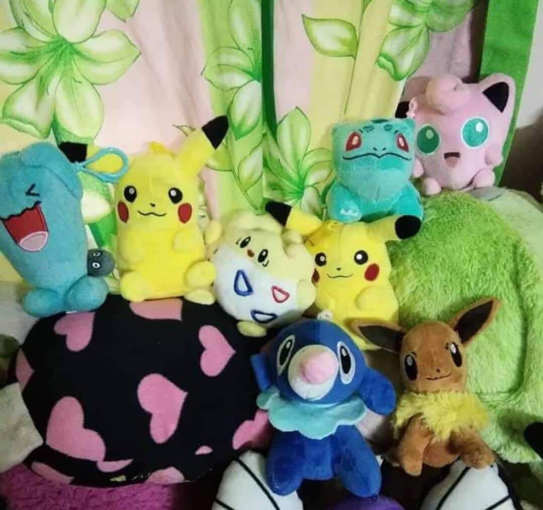 Pokemon bag charms (Category: Character Goods) located in Manila. Submitted by jeorginegabbi (Listing ID 244899425, Image 1). Description: .