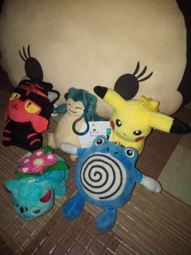 Pokemon bag charms (Category: Character Goods) located in Manila. Submitted by jeorginegabbi (Listing ID 244899425, Image 3). Description: .