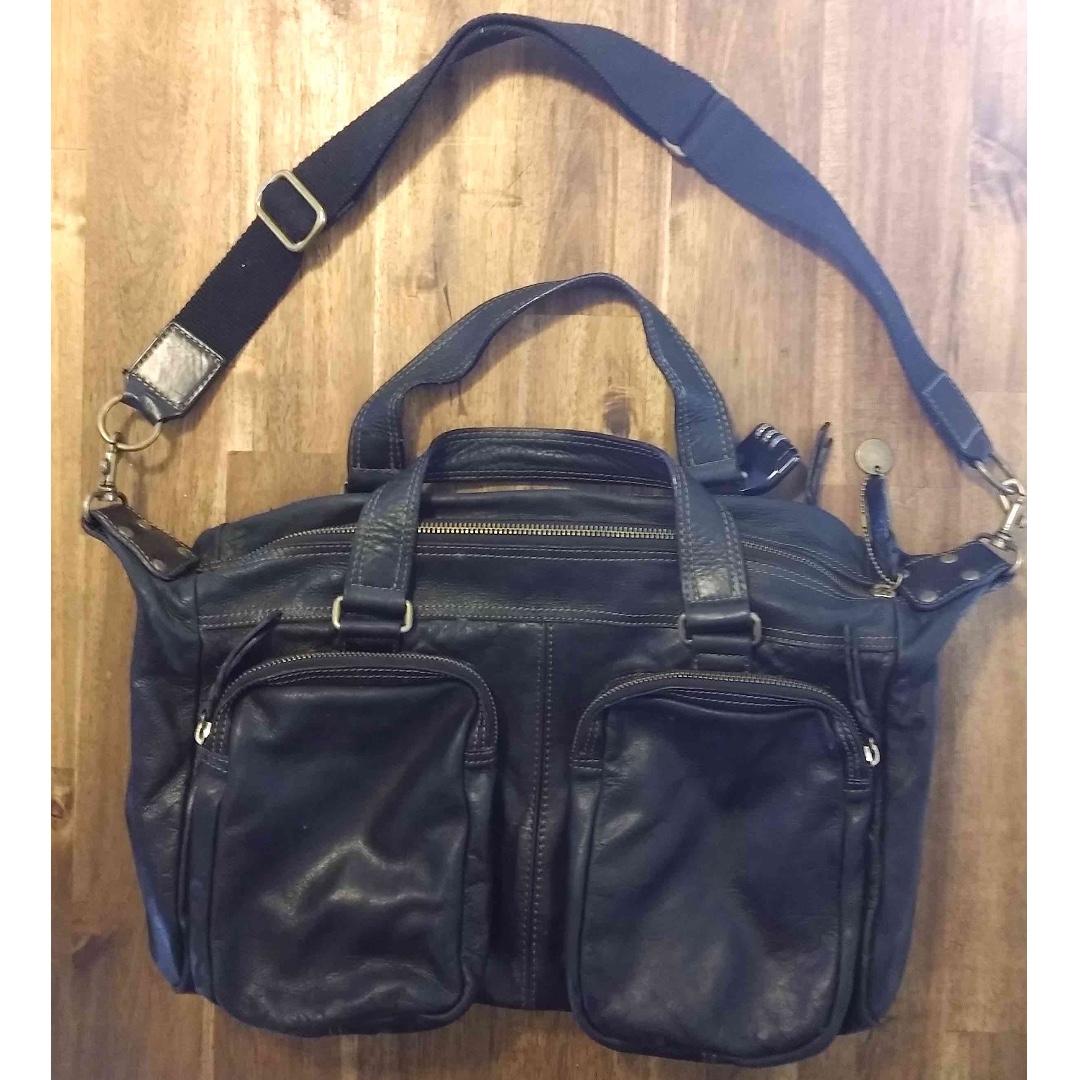 sling bag with multiple pockets