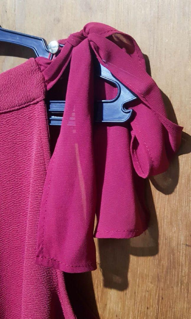 Red Dress (Category: Dresses) located in Makati City. Submitted by tinalopez (Listing ID 244885007, Image 3). Description: •no flaws •used only once.