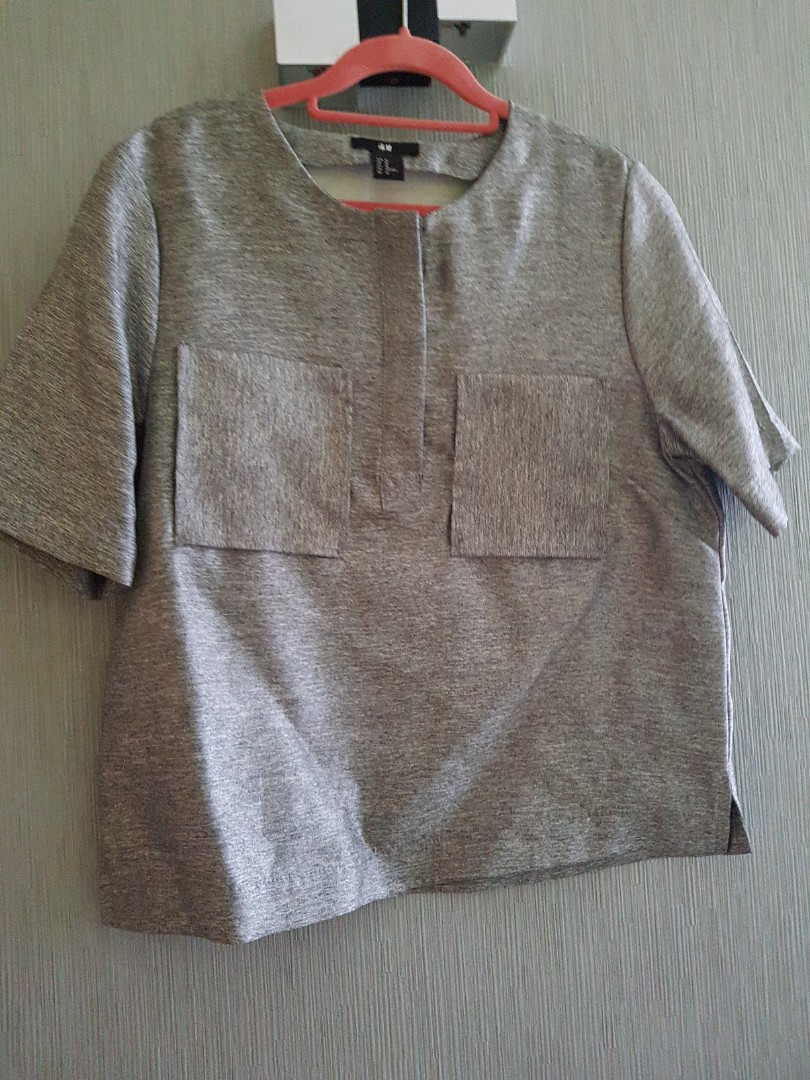 Silver top, Women's Fashion, Tops, Other Tops on Carousell