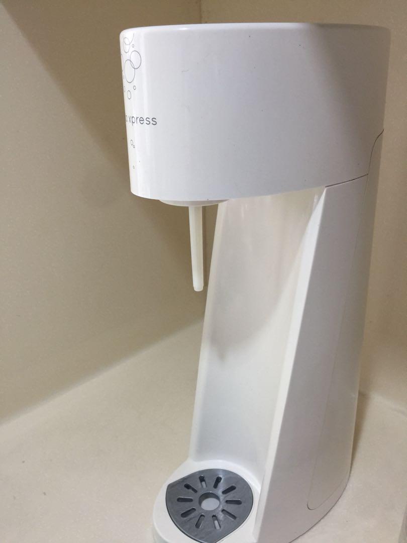 Soda Xpress machine (chatime/tealive), TV & Home Appliances, Kitchen Appliances, Coffee Machines