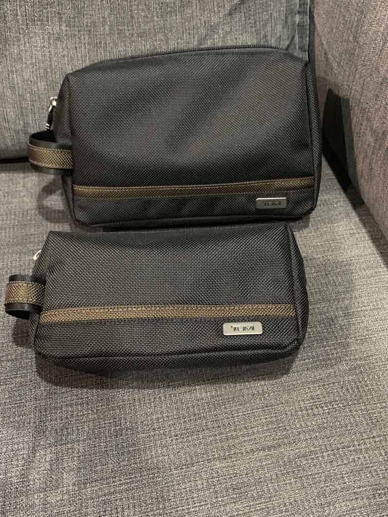 Tumi Medium Small Kit Men s Fashion Bags Belt bags Clutches and Pouches on Carousell