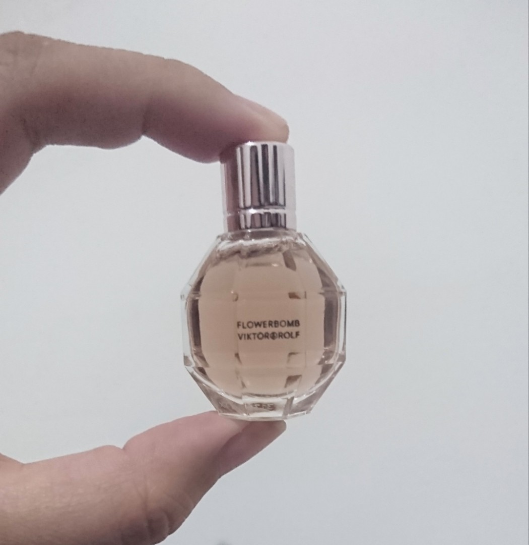 Viktor and 2025 rolf flowerbomb 7ml
