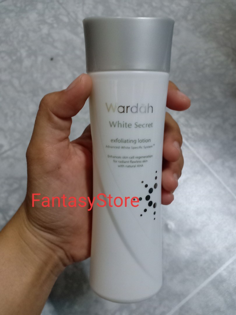 Wardah white cheap secret exfoliating lotion