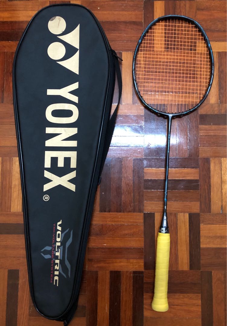 Yonex Voltric Z-Force II (VTZF2) 4UG5, Sports Equipment, Sports