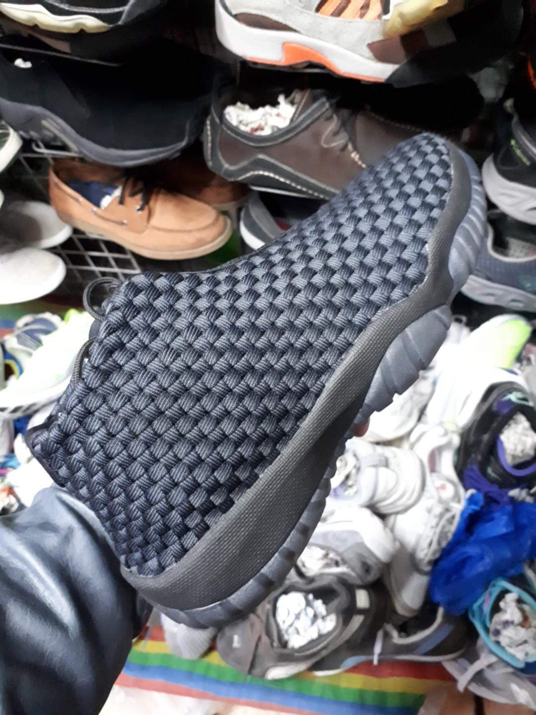 air jordan future triple black