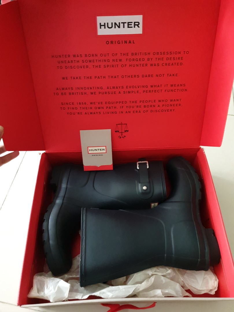 hunter boots box