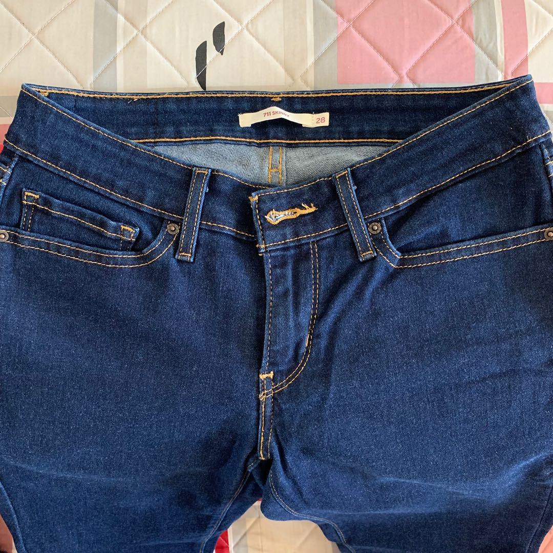 women's levi 711 skinny jeans