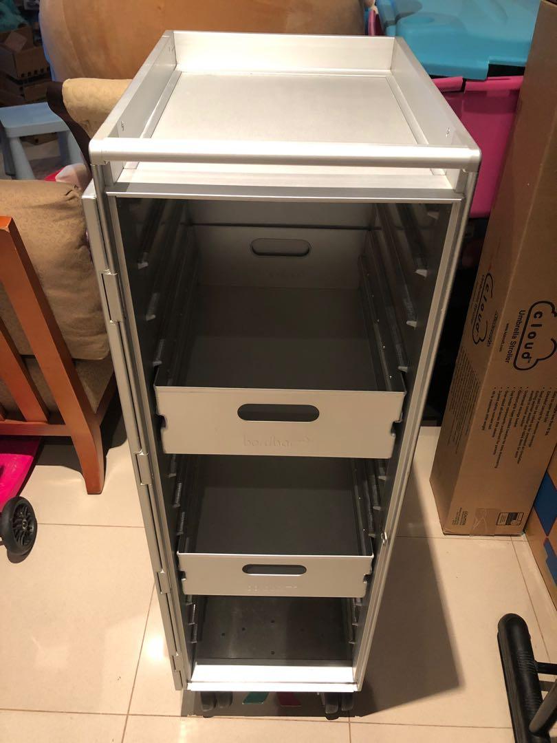 Airline Service Trolley / Flight Catering / Meal / Beverage / Galley