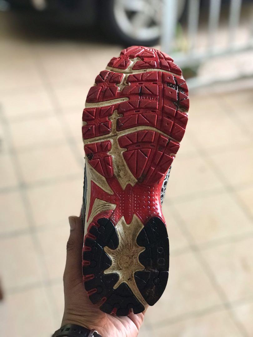 Brooks vapor 3 red hot sale