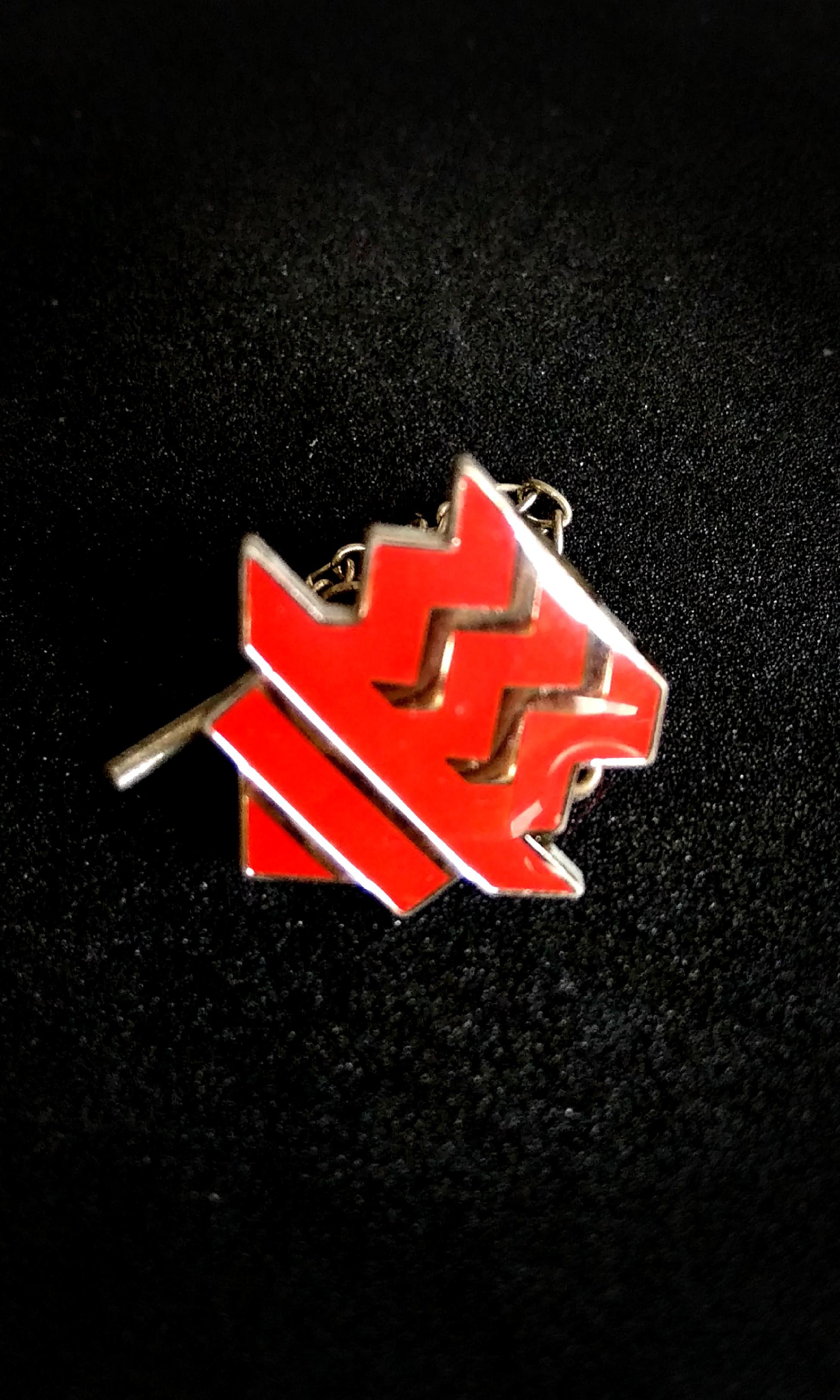 Free Uniform Collar Pin Hwa Chong Junior College Hcjc Everything Else On Carousell
