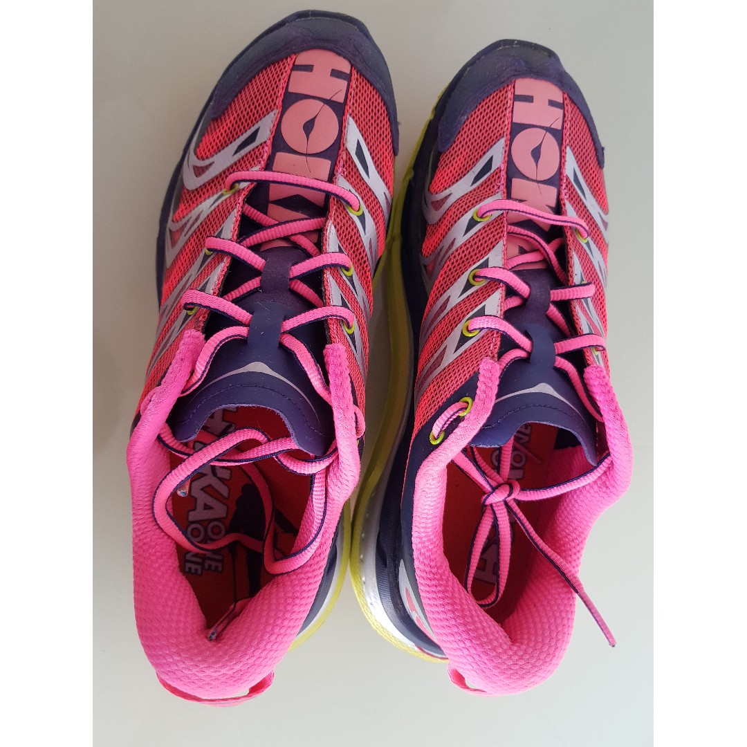 hoka speedgoat high top