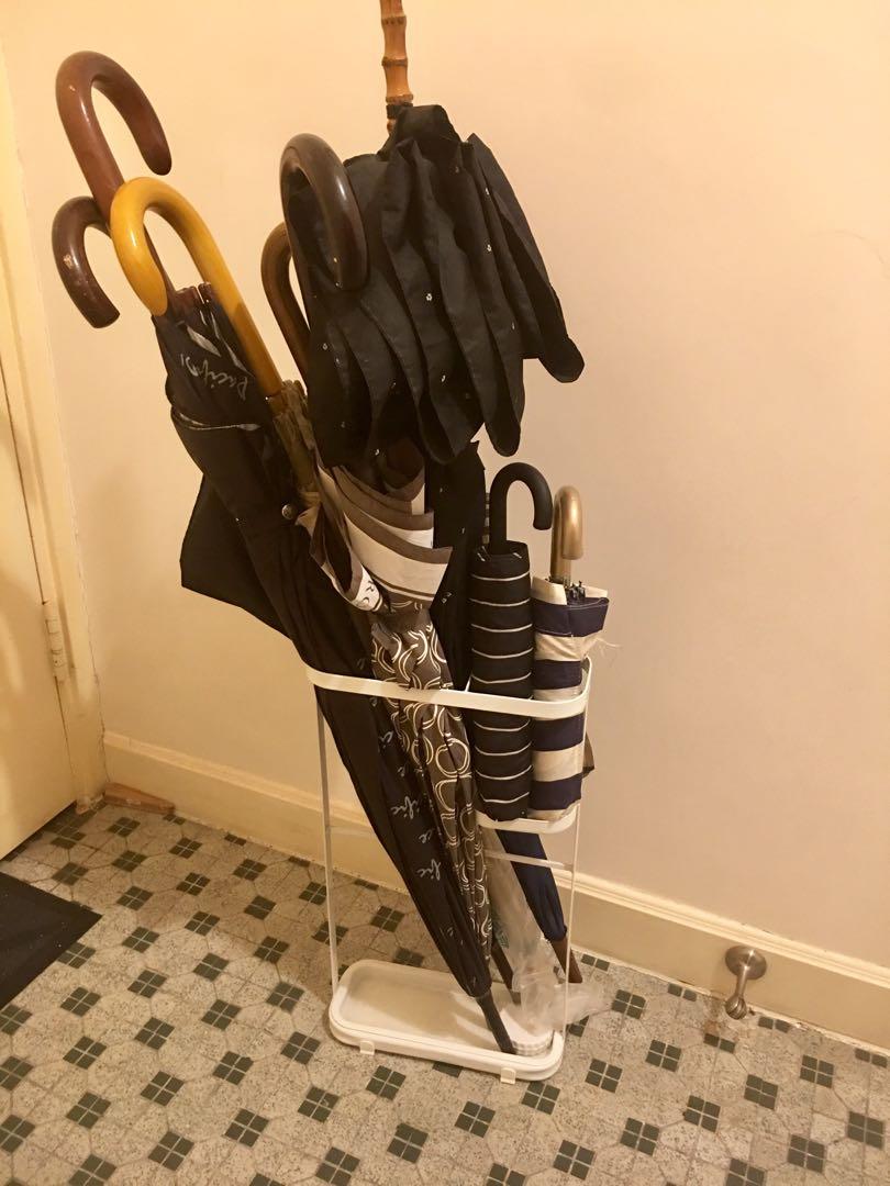 Ikea RASSLIG Umbrella stand, 傢俬＆家居, 傢俬, 桌子 Carousell