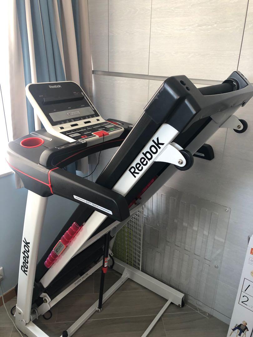 reebok jet