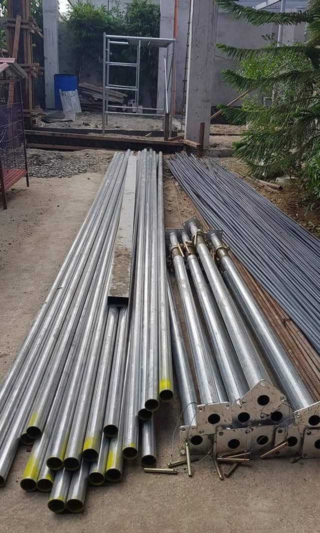 Shoring Jack (Category: Construction & Building Materials) located in Malolos. Submitted by thanjo.tv (Listing ID 244982459, Image 1). Description: 25pcs Shoring Jack for sale. used only for 6 months during my house construction..