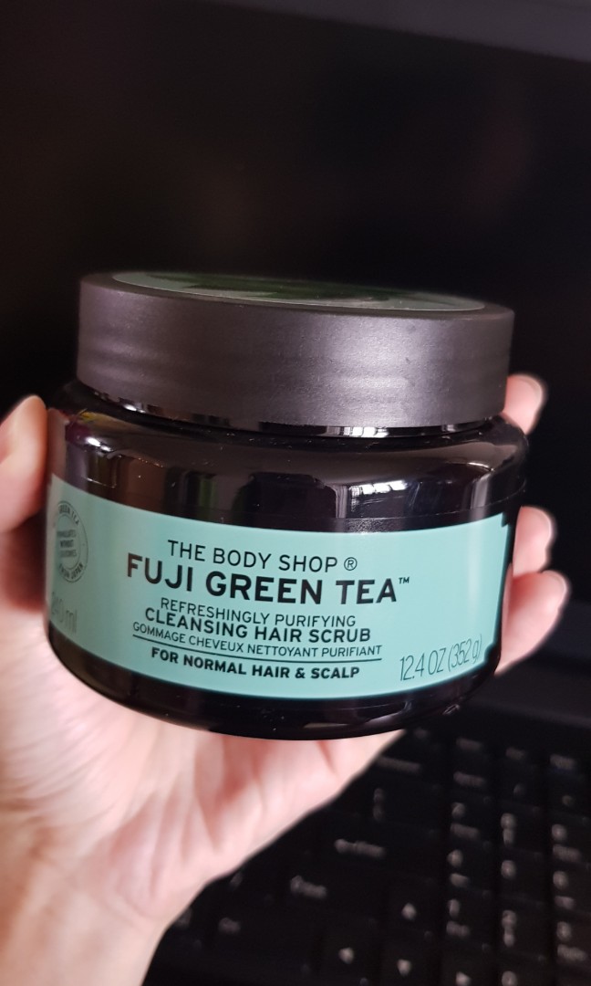 The Body Shop Fuji Green Tea Cleansing Hair Scrub, Beauty & Personal Care,  Hair on Carousell