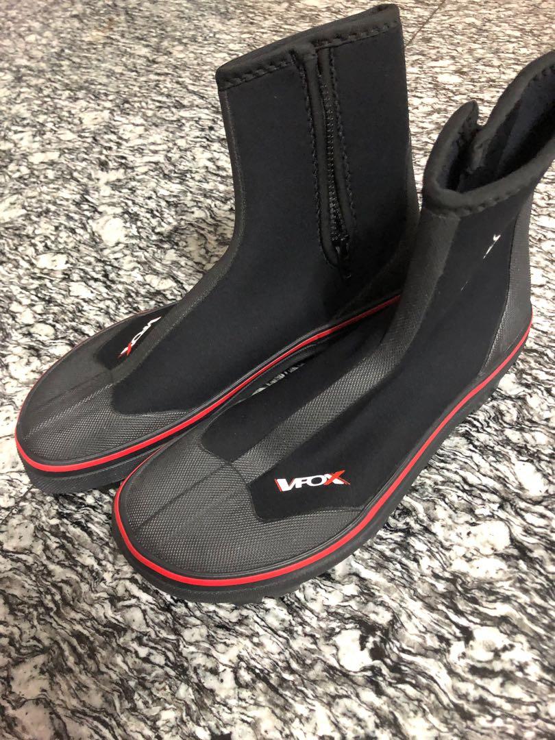 Rock fishing shoes clearance
