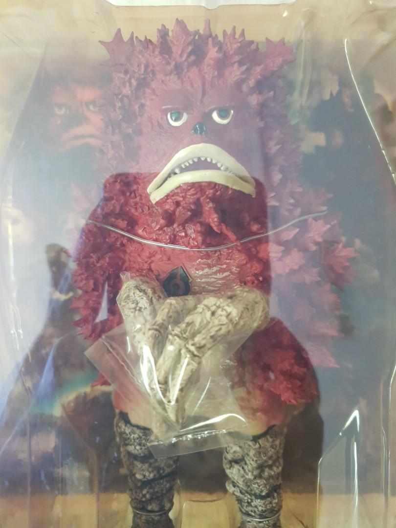 X PLUS GARAGE TOY ULTRA Q MONSTER SERIES COIN MONSTER Gold KANEGON And