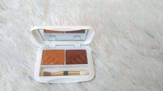 #astarigiveaway . Eyeshadow Red.a
