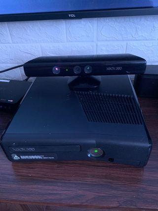 Defective XBOX 360 w/ Kinect Systems plus 11 games