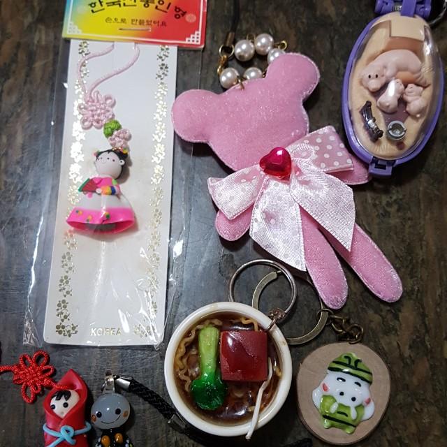Assorted Keychains (Category: Free Items) located in Singapore. Submitted by moomoo62 (Listing ID 245175663, Image 2). Description: Assorted keychains that are brand new. Packaging may look old but keychain inside is new and unused..