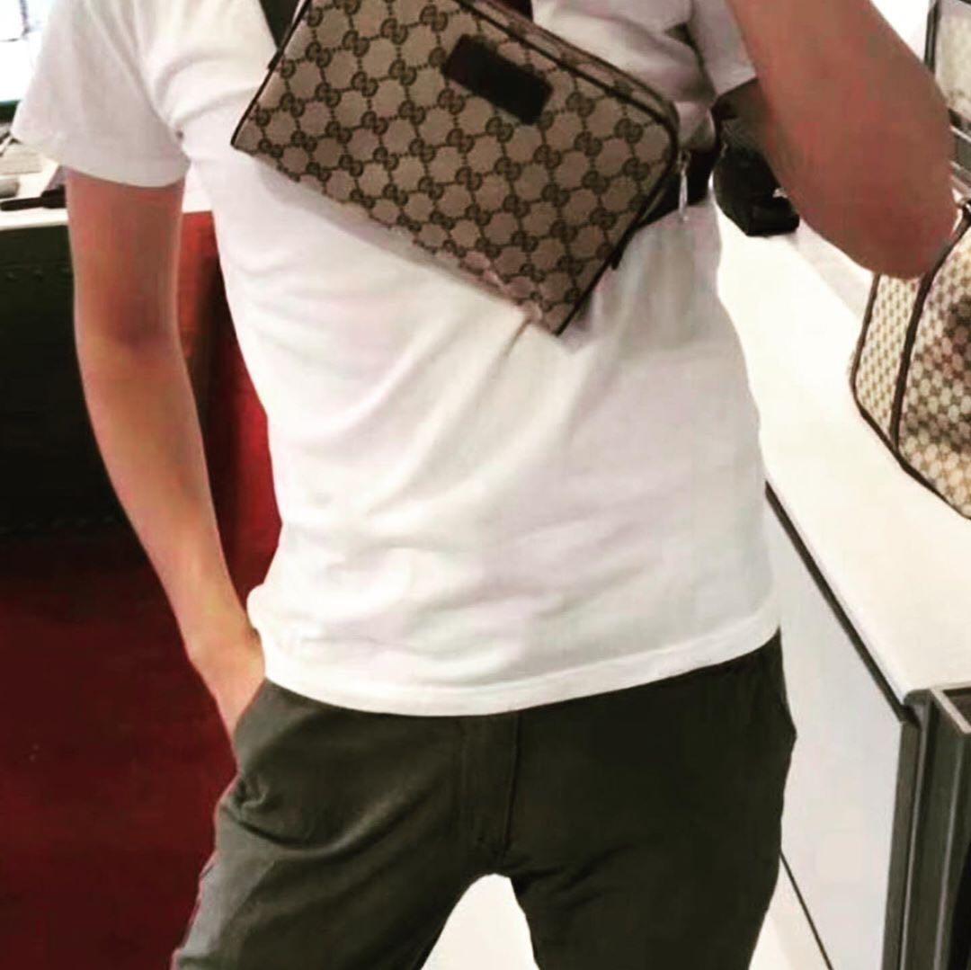 Gucci canvas bum bag outlet