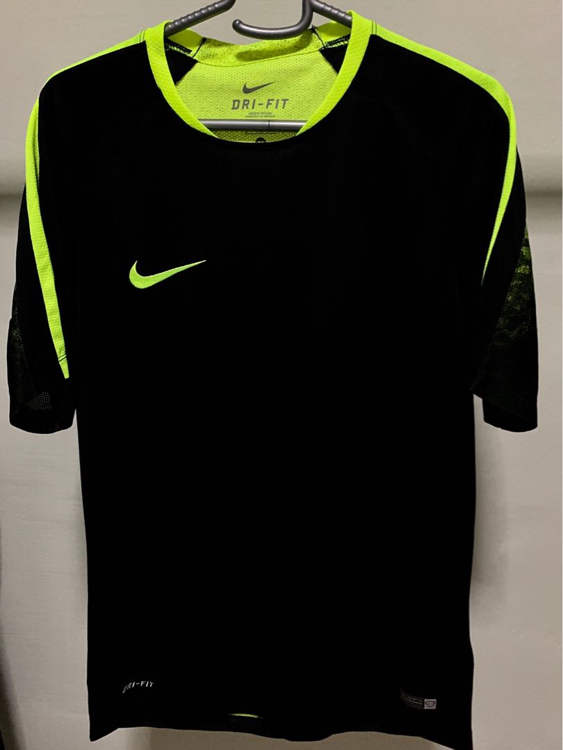 BNWT Nike authentic football jersey 
