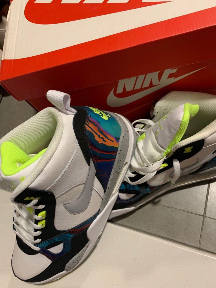 All new clearance nike sneakers