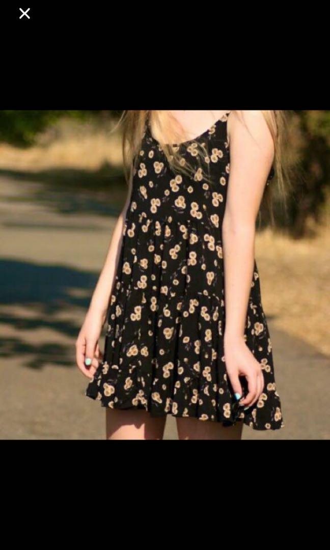 Brandy melville outlet sunflower dress