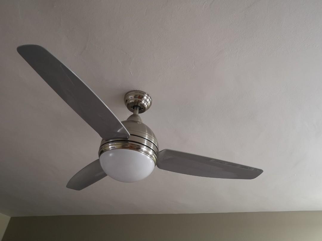 Samaire Ceiling Fan with 3 light modes (SA493), Home Appliances