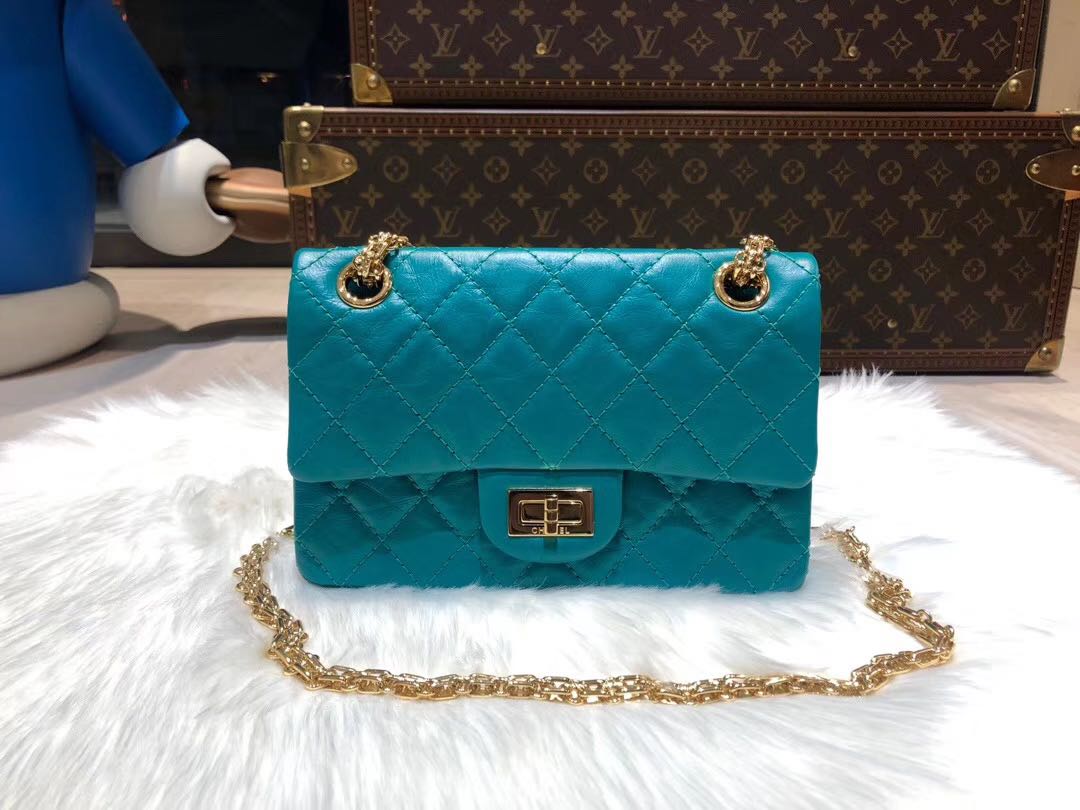 Chanel mini shop reissue 2019